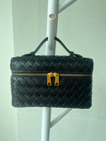 Amara Woven bag